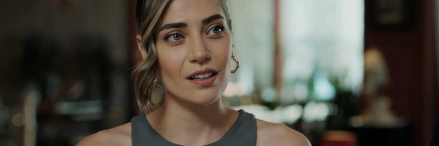 Кадр из 9 серии 1 сезона