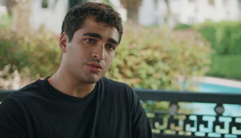 Картинка к «3 сезон 1 серия»