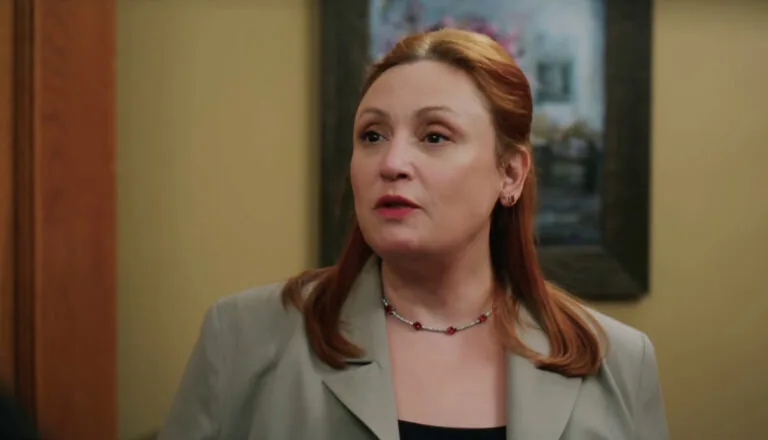 Момент из 25 серии 3 сезона